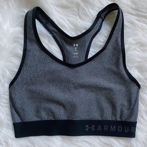 NWOT Under Armour Sports Bra